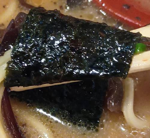 熊本ラーメン 黒亭 ラーメン 海苔.jpg