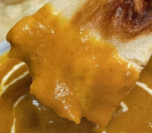 アイエヌ キチン アユミ ディナーセット チキン ナン.jpg