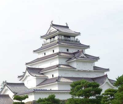 鶴ヶ城