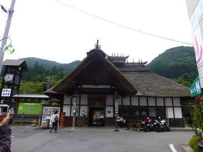 湯野上温泉駅
