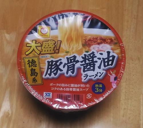 徳島系 豚骨醤油ラーメン
